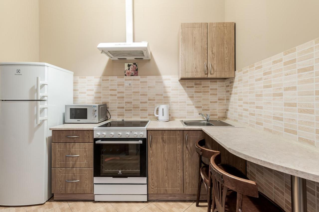 Apartment On Stavropihiiska Street 3 리비프 외부 사진